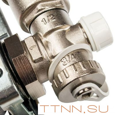 Коллектор с расходомерами STOUT 1"x3/4" на 3 выхода SMS 0907 000003 Коллектор с расходомерами STOUT 1"x3/4" на 3 выхода SMS 0907 000003