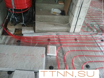 Труба сшитый полиэтилен 20 мм STOUT PEX-a 20х2,0 (бухта 100 метров) красная